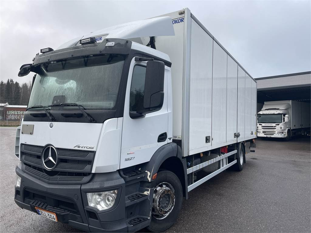 Mercedes-Benz Antos 1827 L/4x2 KSA-UMPIKORI+PL-NOSTIN - Koffer LKW: das Bild 1 Mercedes-Benz Antos 1827 L/4x2 KSA-UMPIKORI+PL-NOSTIN - Koffer LKW: das Bild 1