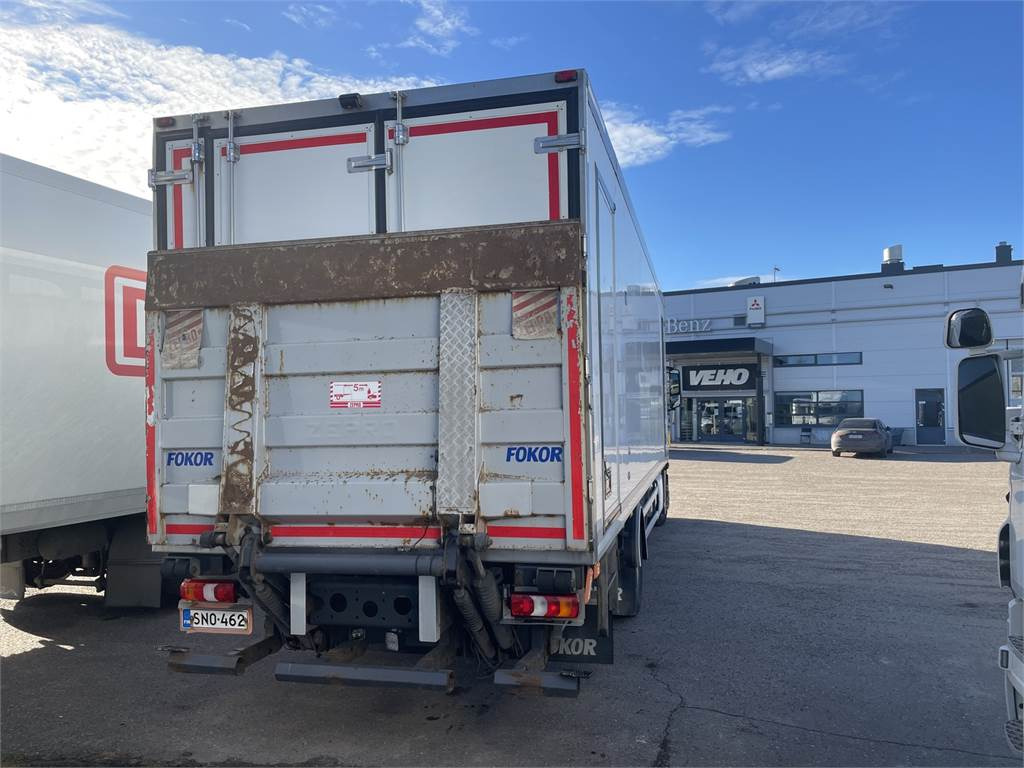 Mercedes-Benz Antos 1830L FRC kakslämpökori + PL-Nostin - Isotherm LKW: das Bild 3 Mercedes-Benz Antos 1830L FRC kakslämpökori + PL-Nostin - Isotherm LKW: das Bild 3