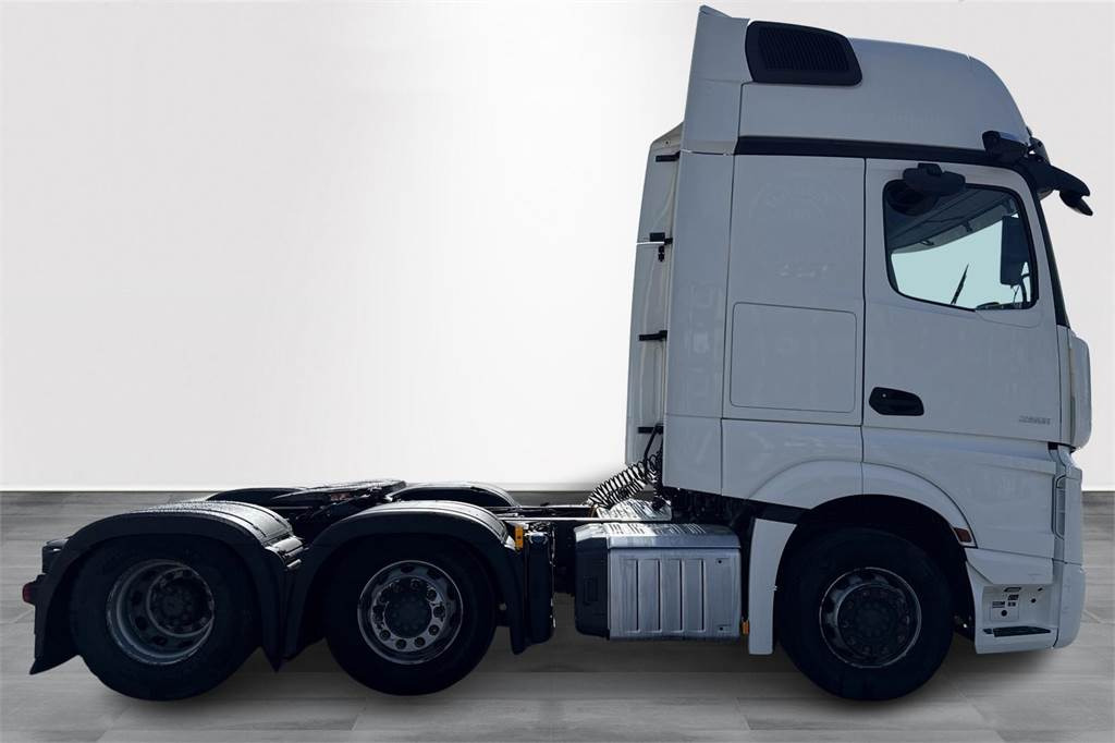 Mercedes-Benz ACTROS 2551LS 6x2/4 Väliteli - Sattelzugmaschine: das Bild 5 Mercedes-Benz ACTROS 2551LS 6x2/4 Väliteli - Sattelzugmaschine: das Bild 5