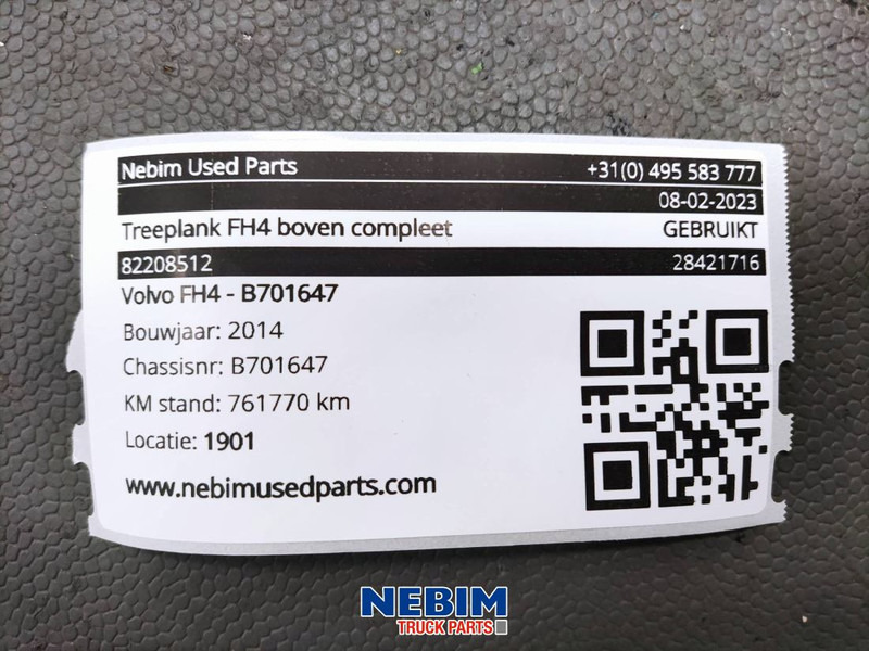Volvo Volvo - 82208512 - Treeplank FH4 boven compleet - Ersatzteile für LKW: das Bild 5 Volvo Volvo - 82208512 - Treeplank FH4 boven compleet - Ersatzteile für LKW: das Bild 5