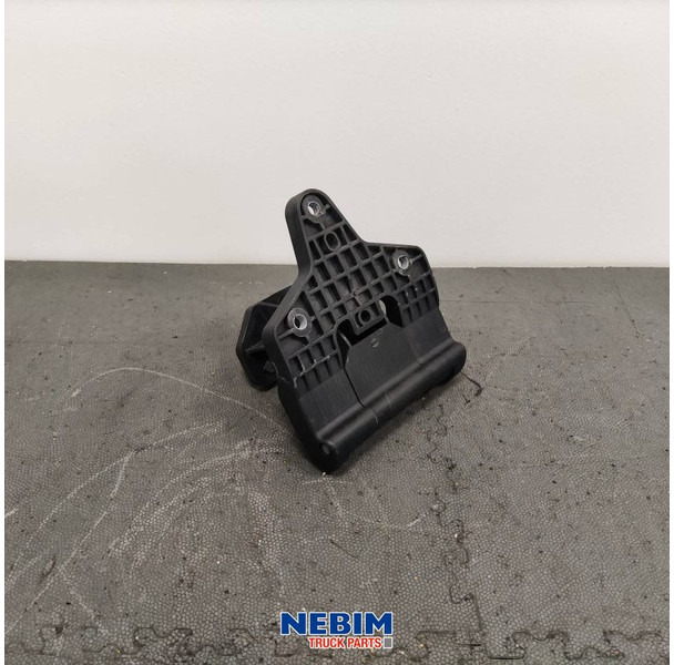 Volvo Volvo - 82829015 - Scharnier frontgrille FL - Ersatzteile für LKW: das Bild 1 Volvo Volvo - 82829015 - Scharnier frontgrille FL - Ersatzteile für LKW: das Bild 1