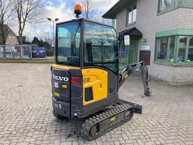 Volvo EC 18 E MIETE / RENTAL (12001760) - Minibagger: das Bild 5 Volvo EC 18 E MIETE / RENTAL (12001760) - Minibagger: das Bild 5