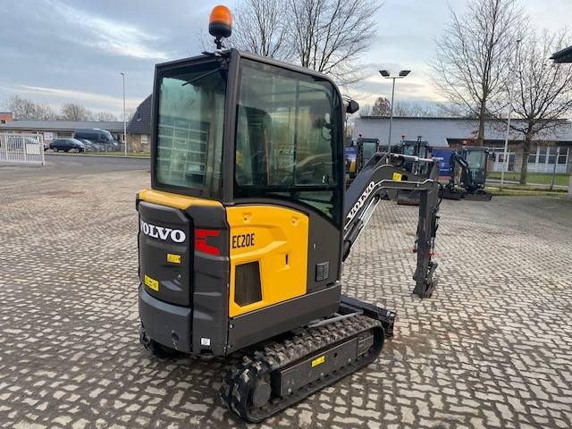 Volvo EC 20 E MIETE / RENTAL (12001812) - Minibagger: das Bild 4 Volvo EC 20 E MIETE / RENTAL (12001812) - Minibagger: das Bild 4