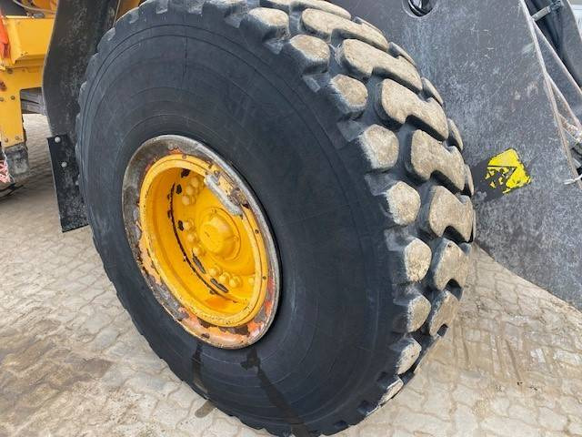 Radlader Volvo L 120 H MIETE / RENTAL (12000892): das Bild 15