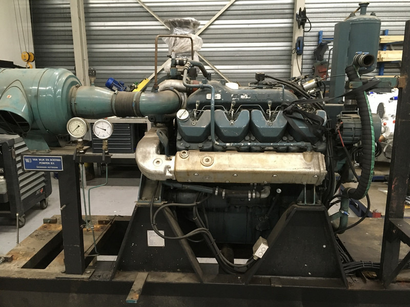 Scania DS14.02 USED - Baumaschine: das Bild 2 Scania DS14.02 USED - Baumaschine: das Bild 2