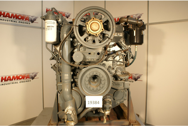 Detroit Diesel MTU DETROIT DIESEL 8V-S2000 NEW - Motor: das Bild 3 Detroit Diesel MTU DETROIT DIESEL 8V-S2000 NEW - Motor: das Bild 3