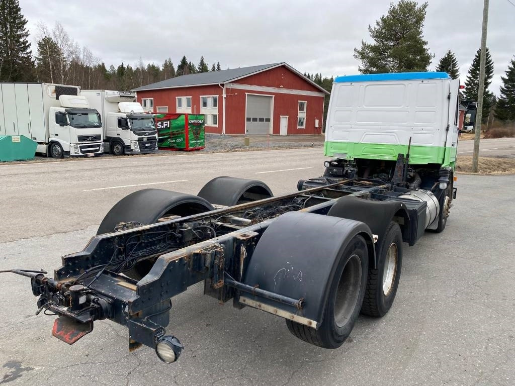 Scania R 142 - Fahrgestell LKW: das Bild 4 Scania R 142 - Fahrgestell LKW: das Bild 4