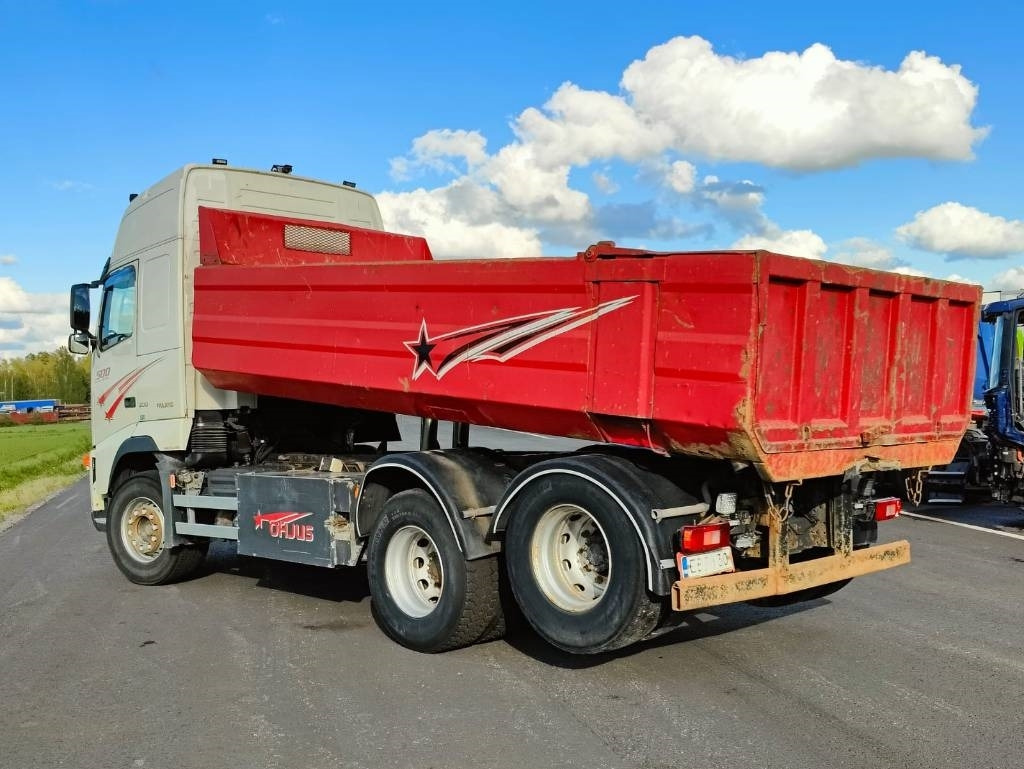 Volvo FH 12 - Kipper: das Bild 4 Volvo FH 12 - Kipper: das Bild 4