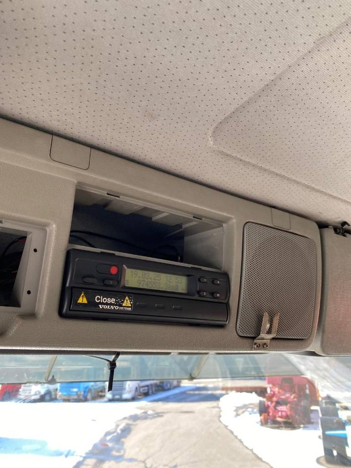 Fahrgestell LKW Volvo FH 12: das Bild 17