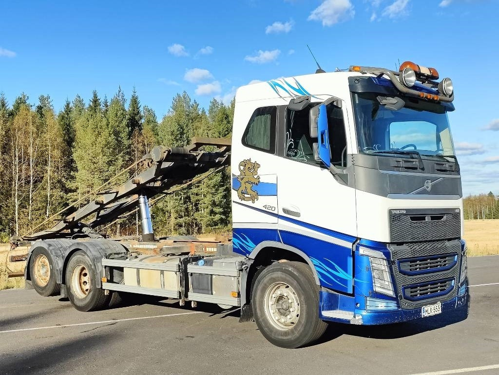 Volvo FH 13 420 - Absetzkipper: das Bild 2 Volvo FH 13 420 - Absetzkipper: das Bild 2