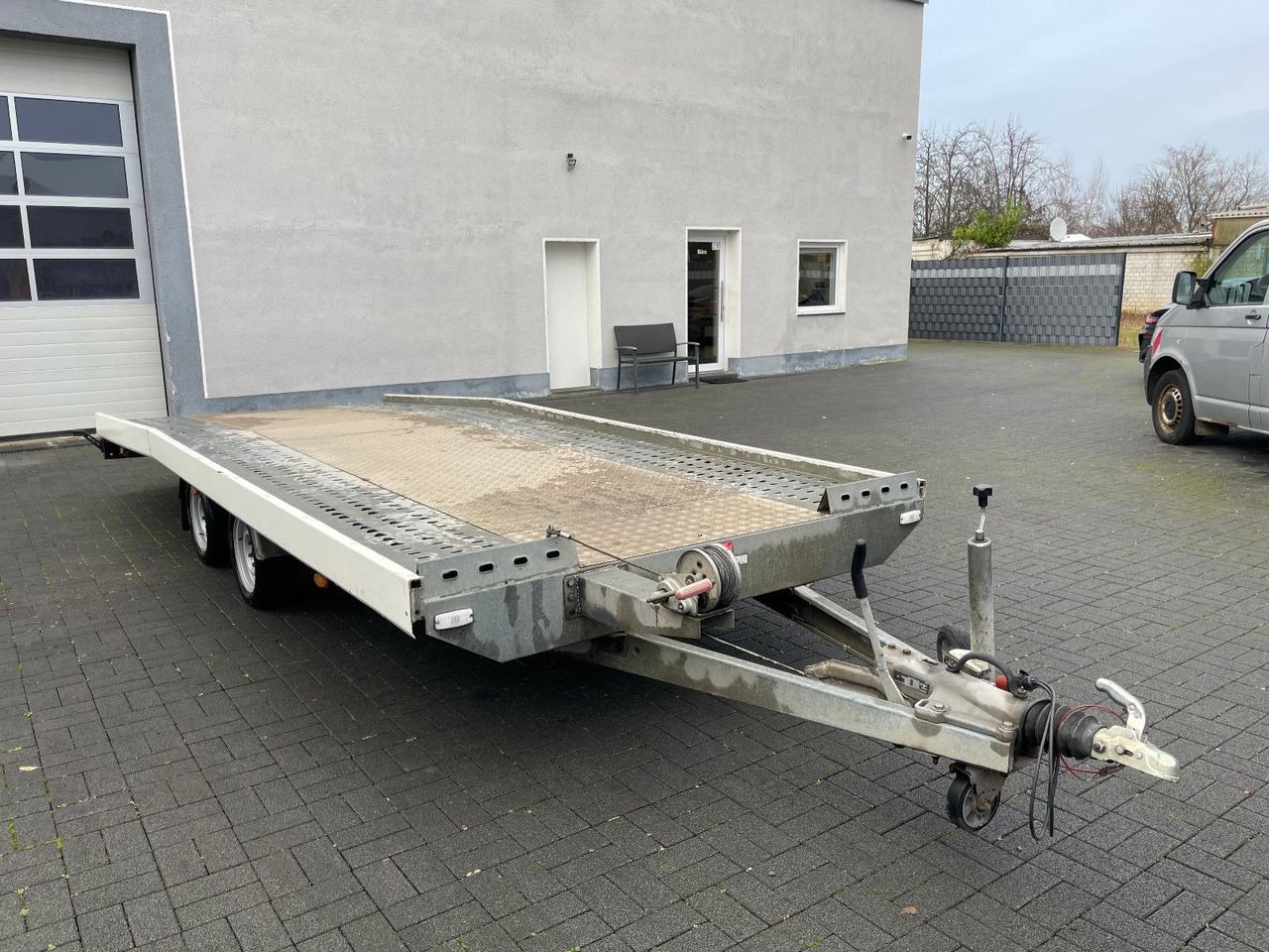 Blyss Jupiter Pro F 350, 550 X 210 cm. - Autotransporter Anhänger: das Bild 1 Blyss Jupiter Pro F 350, 550 X 210 cm. - Autotransporter Anhänger: das Bild 1