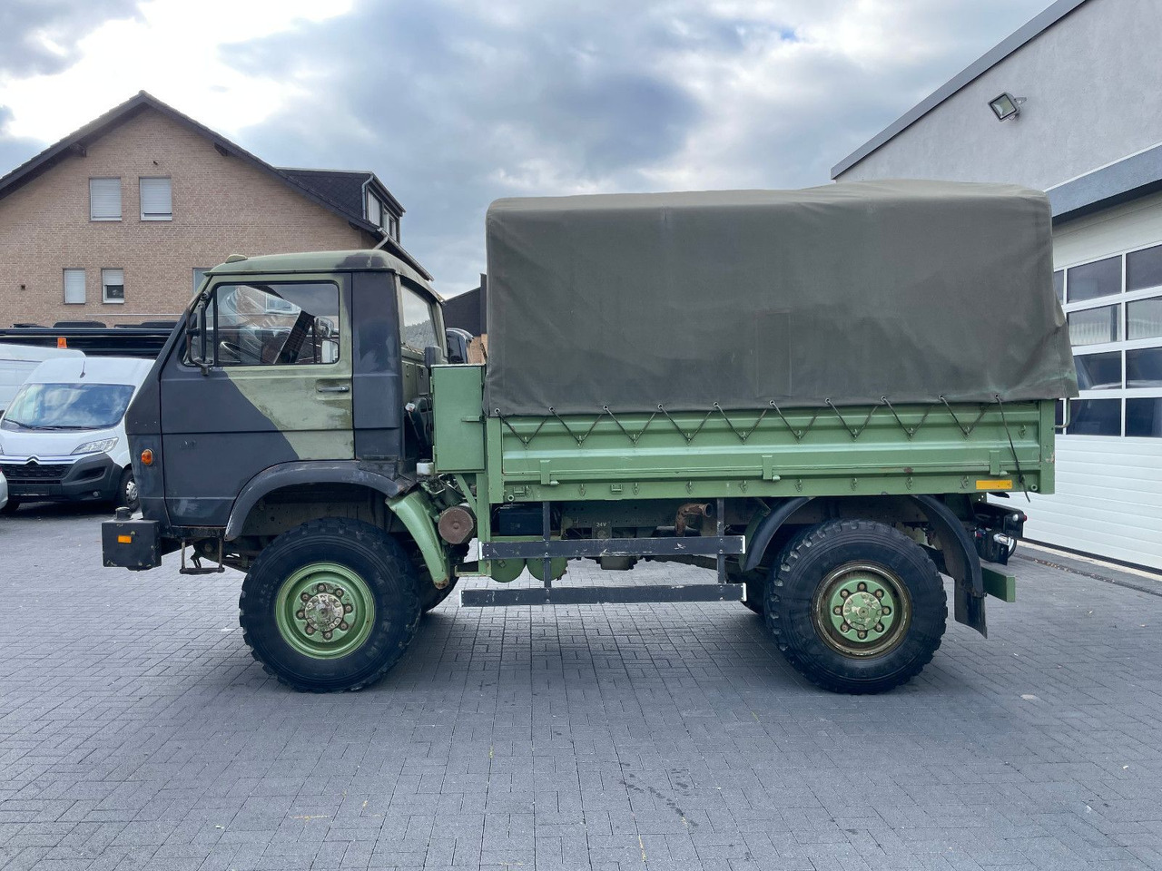 Planen Transporter MAN 8.136 4X4: das Bild 8 Planen Transporter MAN 8.136 4X4: das Bild 8