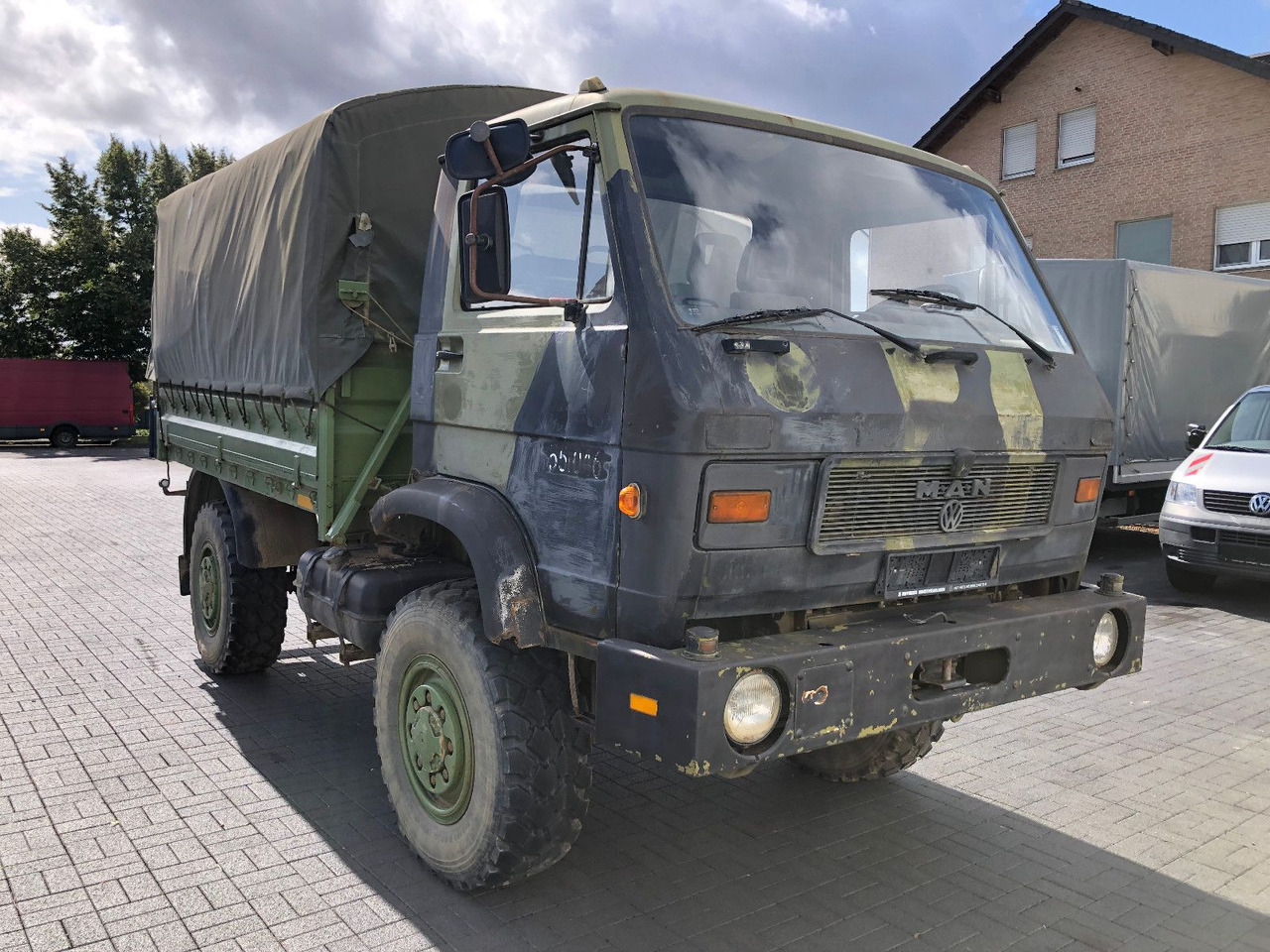 MAN 8.136 4X4 - Planen Transporter: das Bild 3 MAN 8.136 4X4 - Planen Transporter: das Bild 3