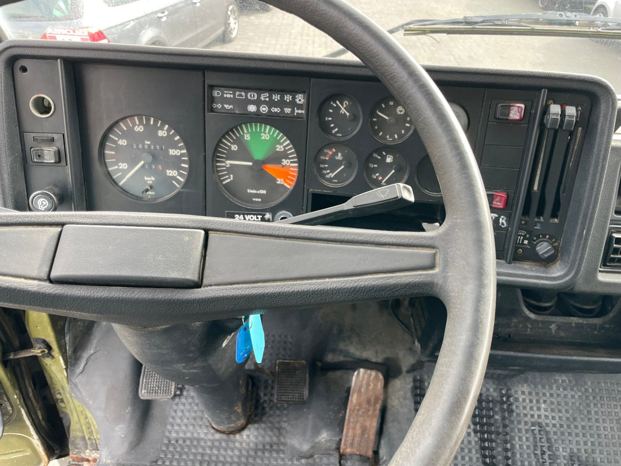 Planen Transporter MAN 8.136 4X4: das Bild 28 Planen Transporter MAN 8.136 4X4: das Bild 28