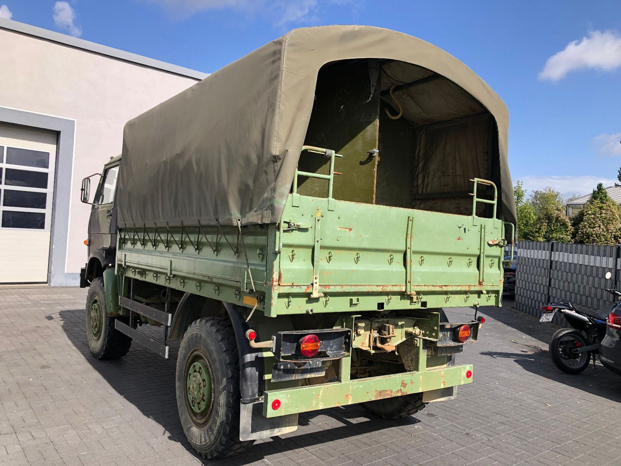 MAN 8.136 4X4 - Planen Transporter: das Bild 4 MAN 8.136 4X4 - Planen Transporter: das Bild 4