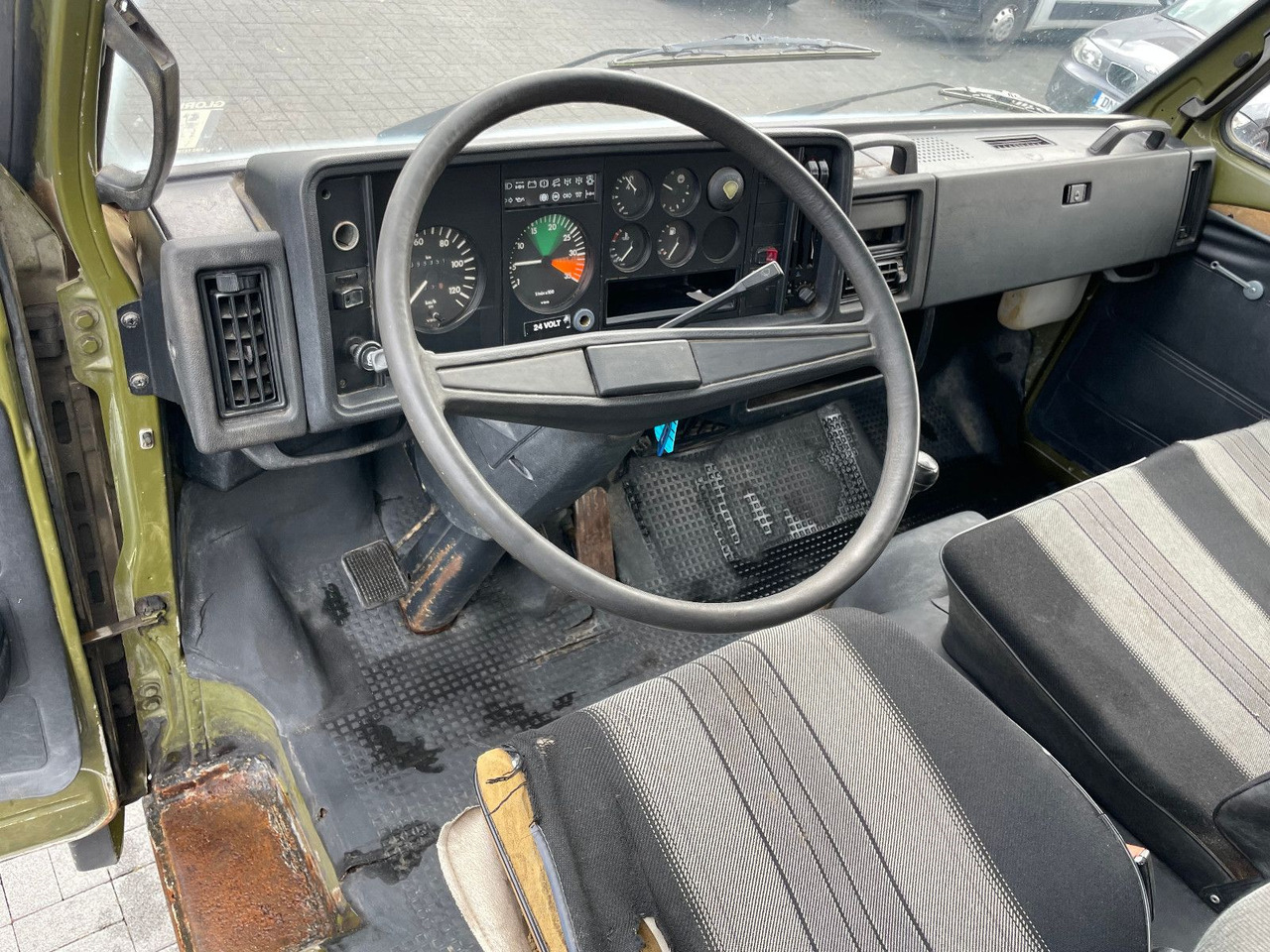 Planen Transporter MAN 8.136 4X4: das Bild 21 Planen Transporter MAN 8.136 4X4: das Bild 21