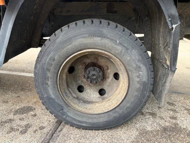 Koffer LKW Mercedes-Benz LK 817 (6-CILINDER) ORIGINAL DUTCH TRUCK WITH CLOSED BOX (MANUAL GEARBOX / FULL STEEL SUSPENSION): das Bild 6