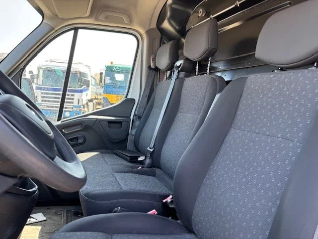 Opel Movano T3300 2.4CDTI L1H1 (EURO 6 / 6 GEARS MANUAL GEARBOX / AIRCONDITIONING / APPLE CARPLAY / REAR VIEW CAMERA / ETC) – Leasing Opel Movano T3300 2.4CDTI L1H1 (EURO 6 / 6 GEARS MANUAL GEARBOX / AIRCONDITIONING / APPLE CARPLAY / REAR VIEW CAMERA / ETC): das Bild 9