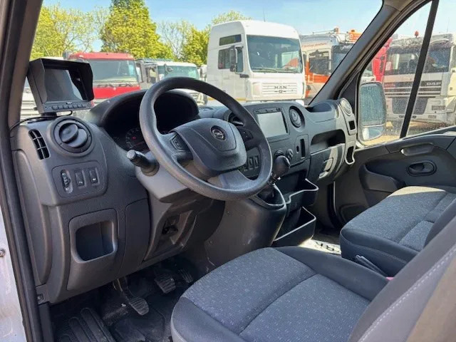 Opel Movano T3300 2.4CDTI L1H1 (EURO 6 / 6 GEARS MANUAL GEARBOX / AIRCONDITIONING / APPLE CARPLAY / REAR VIEW CAMERA / ETC) – Leasing Opel Movano T3300 2.4CDTI L1H1 (EURO 6 / 6 GEARS MANUAL GEARBOX / AIRCONDITIONING / APPLE CARPLAY / REAR VIEW CAMERA / ETC): das Bild 8