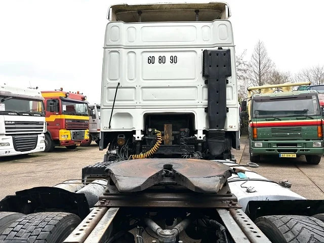 Sattelzugmaschine DAF 95.430 XF SPACECAB (EURO 2 / ZF16 MANUAL GEARBOX / ZF-INTARDER / AIRCONDITIONING): das Bild 9