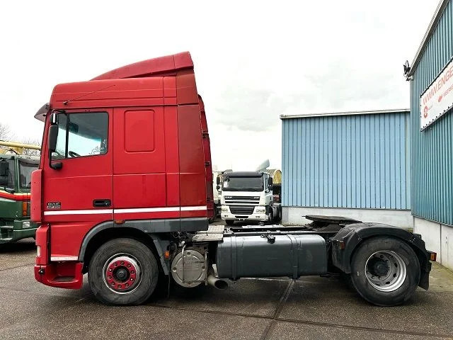 DAF 95.480 XF SPACECAB (EURO 3 / ZF16 MANUAL GEARBOX / 2x DIESELTANK / AIRCONDITIONING) - Sattelzugmaschine: das Bild 5 DAF 95.480 XF SPACECAB (EURO 3 / ZF16 MANUAL GEARBOX / 2x DIESELTANK / AIRCONDITIONING) - Sattelzugmaschine: das Bild 5