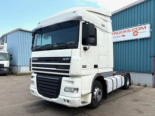 DAF XF 105.460 SPACECAB (ZF16 MANUAL GEARBOX / MX-BRAKE / 870+430 LITER TANK / FRIDGE / AIRCONDITIONING) - Sattelzugmaschine: das Bild 1 DAF XF 105.460 SPACECAB (ZF16 MANUAL GEARBOX / MX-BRAKE / 870+430 LITER TANK / FRIDGE / AIRCONDITIONING) - Sattelzugmaschine: das Bild 1