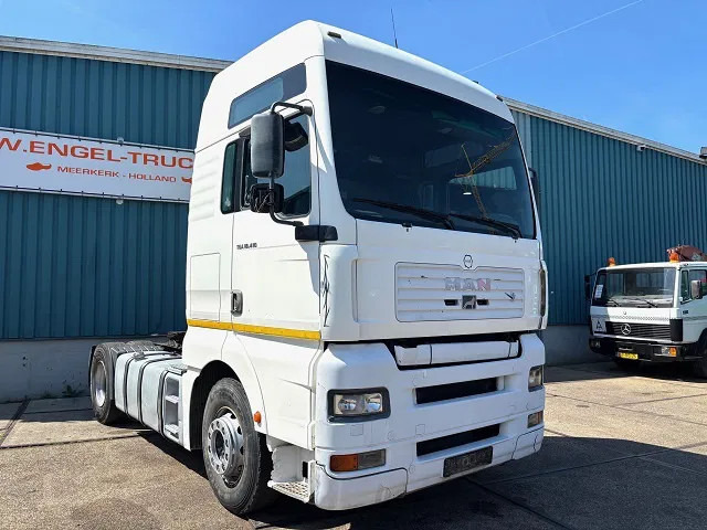MAN TGA 18.410 FLS XXL (6-CILINDER HEADS / ZF16 MANUAL GEARBOX / ZF-INTARDER / HYDRAULIC KIT / P.T.O. / AIRCONDITIONING) - Sattelzugmaschine: das Bild 2 MAN TGA 18.410 FLS XXL (6-CILINDER HEADS / ZF16 MANUAL GEARBOX / ZF-INTARDER / HYDRAULIC KIT / P.T.O. / AIRCONDITIONING) - Sattelzugmaschine: das Bild 2
