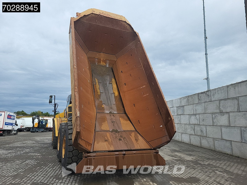 Knickgelenkter Dumper Caterpillar 740 B: das Bild 6