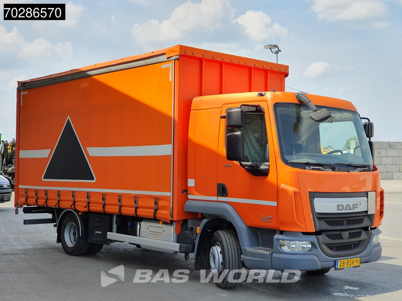Plane LKW DAF LF 220 LF 4X2 10tons NL-Truck Curtainsides Manual Euro 6: das Bild 6