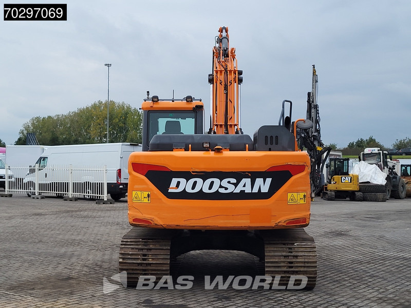Doosan DX140 LC-5 - Kettenbagger: das Bild 3 Doosan DX140 LC-5 - Kettenbagger: das Bild 3