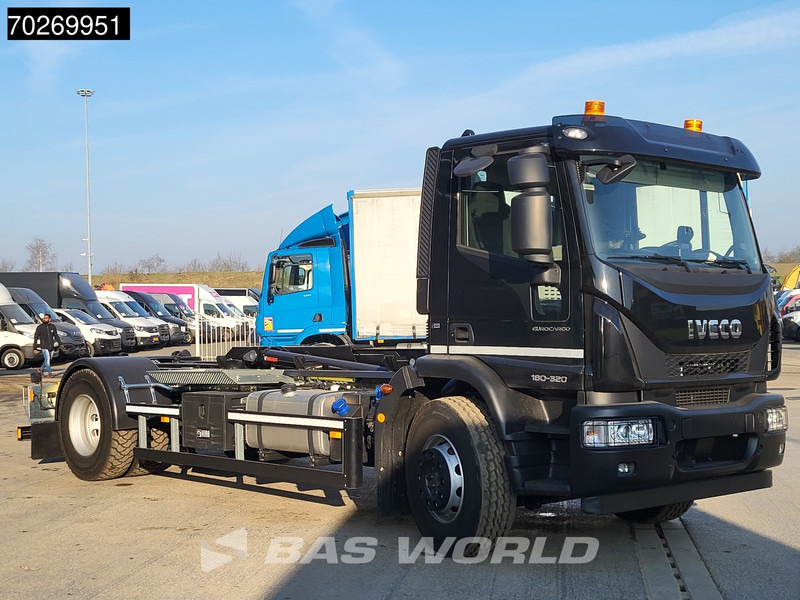 Iveco Eurocargo 180E320 4X2 NEW! 14tons Hiab Multilift ULT14S51 ACC Euro 6 - Abrollkipper: das Bild 5 Iveco Eurocargo 180E320 4X2 NEW! 14tons Hiab Multilift ULT14S51 ACC Euro 6 - Abrollkipper: das Bild 5