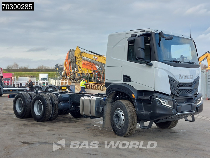Iveco X-Way 500 X-Way 6X4 NEW 6x4 chassis Sleepercab Rear Air suspension Automatic Euro 6 - Fahrgestell LKW: das Bild 3 Iveco X-Way 500 X-Way 6X4 NEW 6x4 chassis Sleepercab Rear Air suspension Automatic Euro 6 - Fahrgestell LKW: das Bild 3
