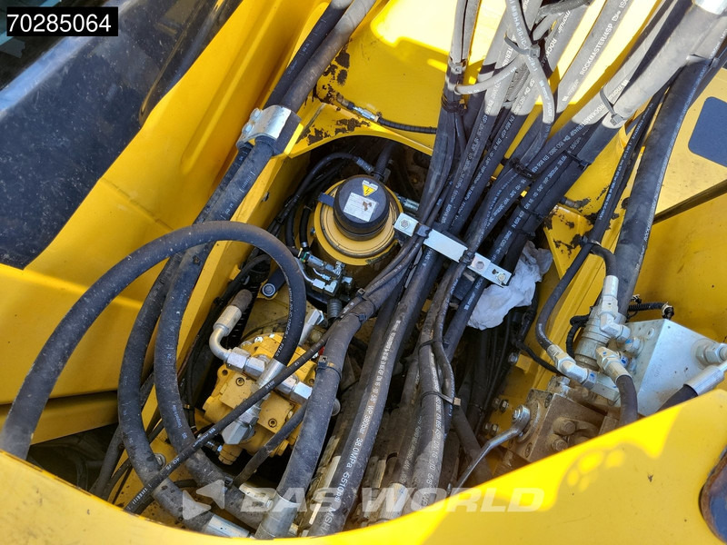 Mobilbagger Komatsu PW148 -8: das Bild 20