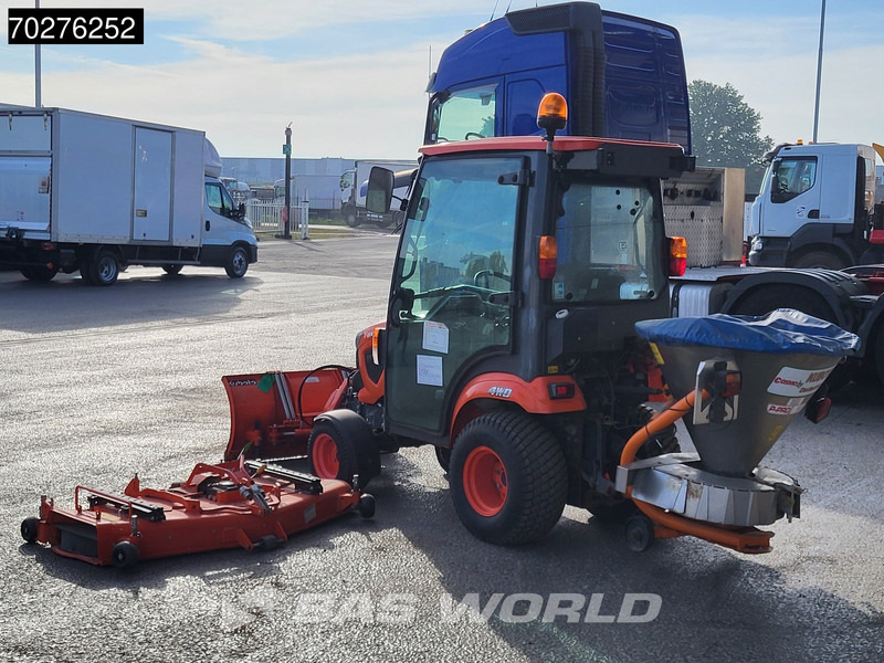 Kubota BX231D-C C10 4X4 - Traktor: das Bild 2 Kubota BX231D-C C10 4X4 - Traktor: das Bild 2