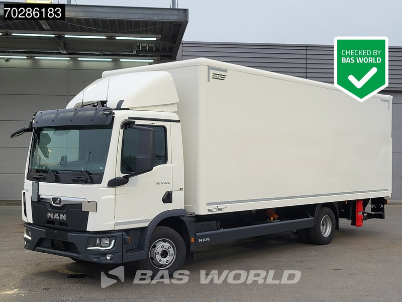 MAN TGL 12.220 4X2 NEW! 12tonner Automatic 1500kg Ladebordwand Navi Euro 6 - Koffer LKW: das Bild 1 MAN TGL 12.220 4X2 NEW! 12tonner Automatic 1500kg Ladebordwand Navi Euro 6 - Koffer LKW: das Bild 1