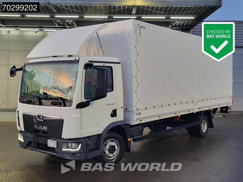 MAN TGL 12.250 4X2 Low Mileage! 12 Tons Automatic 1500kg Ladebordwand Euro 6 - Plane LKW: das Bild 1 MAN TGL 12.250 4X2 Low Mileage! 12 Tons Automatic 1500kg Ladebordwand Euro 6 - Plane LKW: das Bild 1