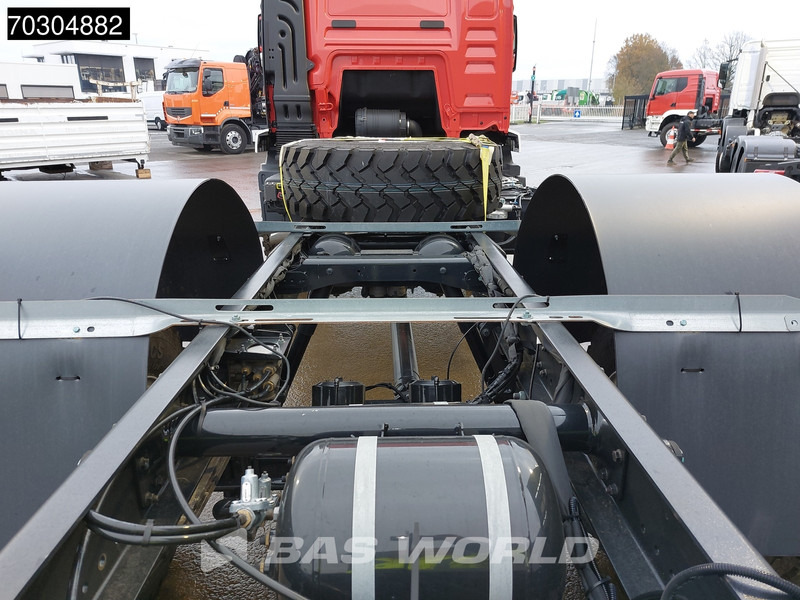 Fahrgestell LKW neu kaufen MAN TGM 18.250 4X4 NEW 4x4 Full steel suspension Automatic Airco Euro 6: das Bild 12 Fahrgestell LKW neu kaufen MAN TGM 18.250 4X4 NEW 4x4 Full steel suspension Automatic Airco Euro 6: das Bild 12