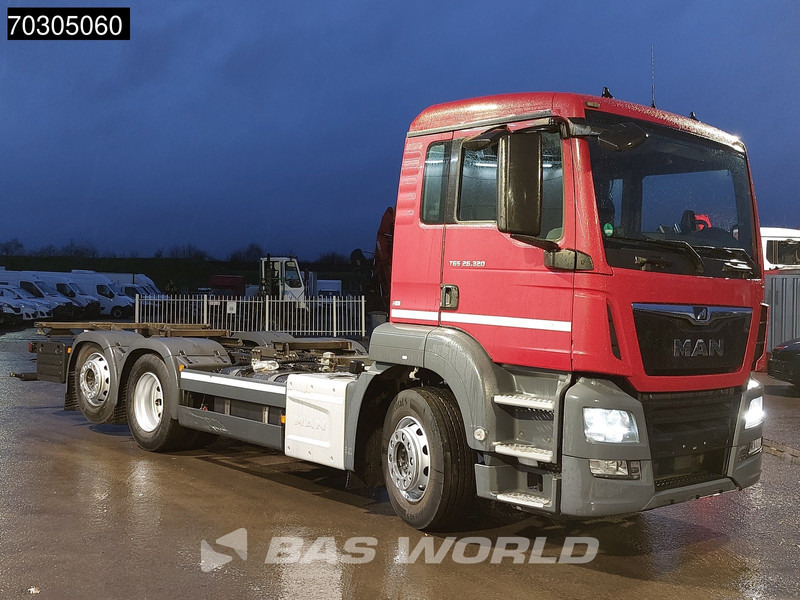 MAN TGS 26.320 TGS 6X2 ADR BDF Lift+Steering Axle Automatic Euro 6 - Containerwagen/ Wechselfahrgestell LKW: das Bild 3 MAN TGS 26.320 TGS 6X2 ADR BDF Lift+Steering Axle Automatic Euro 6 - Containerwagen/ Wechselfahrgestell LKW: das Bild 3