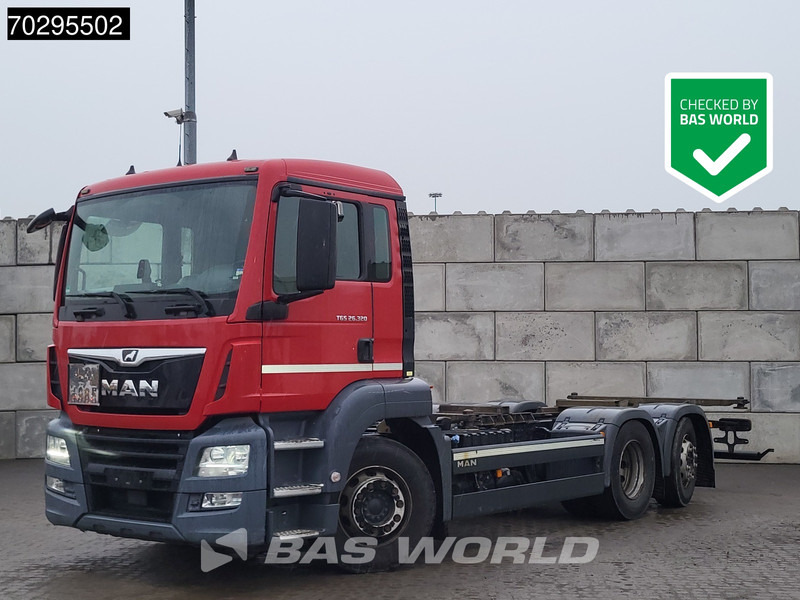 MAN TGS 26.320 TGS 6X2 ADR BDF Lift+Steering Axle Automatic Euro 6 - Containerwagen/ Wechselfahrgestell LKW: das Bild 1 MAN TGS 26.320 TGS 6X2 ADR BDF Lift+Steering Axle Automatic Euro 6 - Containerwagen/ Wechselfahrgestell LKW: das Bild 1