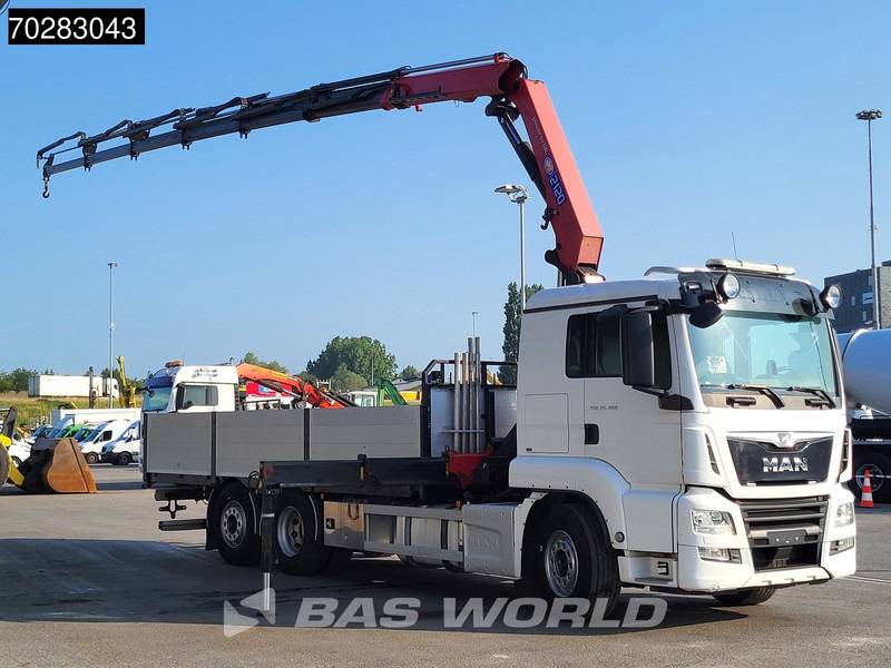 MAN TGS 26.460 TGS 6X2 Retarder HMF 2120K 6x Extensions Crane Kran Navi Euro 6 - Pritsche LKW, Autokran: das Bild 3 MAN TGS 26.460 TGS 6X2 Retarder HMF 2120K 6x Extensions Crane Kran Navi Euro 6 - Pritsche LKW, Autokran: das Bild 3