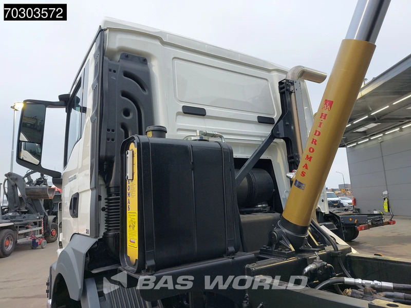 MAN TGS 33.480 6X4 NEW! 20m3 Tipper Steelsuspension Big-Axle Automatic Euro 6 - Kipper: das Bild 3 MAN TGS 33.480 6X4 NEW! 20m3 Tipper Steelsuspension Big-Axle Automatic Euro 6 - Kipper: das Bild 3