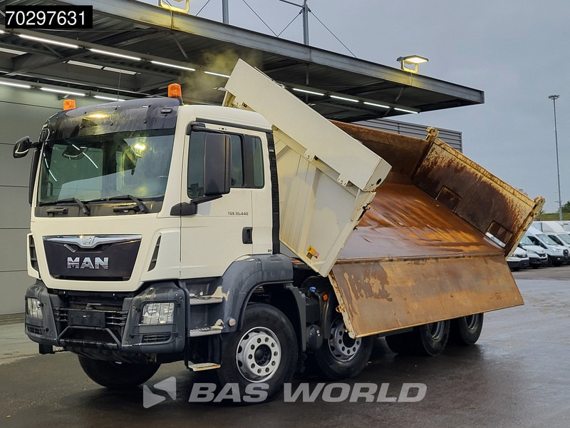 MAN TGS 35.440 8X4 12m3 Meiller 2 Way tipper Big-Axle Navi Euro 6 - Kipper: das Bild 3 MAN TGS 35.440 8X4 12m3 Meiller 2 Way tipper Big-Axle Navi Euro 6 - Kipper: das Bild 3