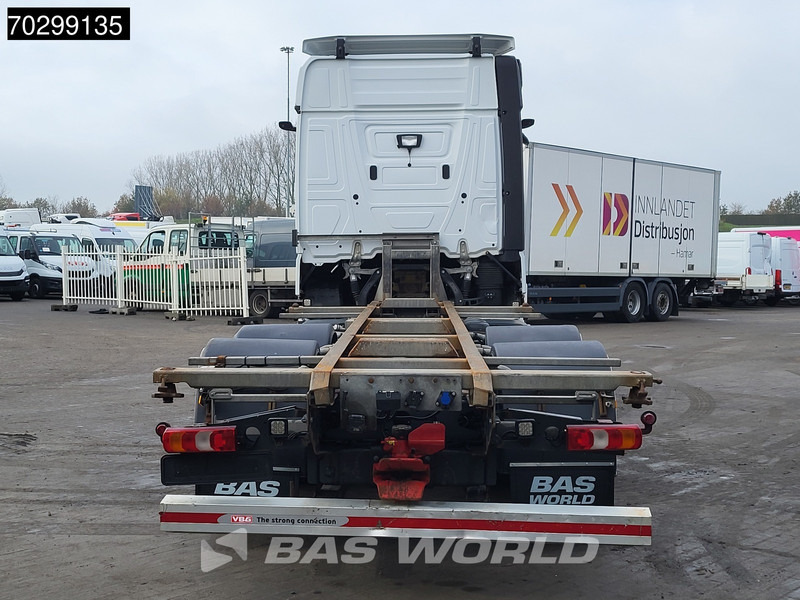 Mercedes-Benz Actros 2553 Actros 6X2 Full Air Retarder Lift Axle Euro 6 - Containerwagen/ Wechselfahrgestell LKW: das Bild 3 Mercedes-Benz Actros 2553 Actros 6X2 Full Air Retarder Lift Axle Euro 6 - Containerwagen/ Wechselfahrgestell LKW: das Bild 3