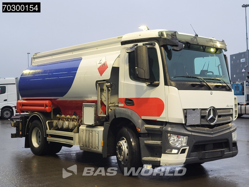 Mercedes-Benz Antos 1824 4X2 13500ltr Fuel tanker 4 comparments ADR Automatic Euro 6 - Tankwagen: das Bild 3 Mercedes-Benz Antos 1824 4X2 13500ltr Fuel tanker 4 comparments ADR Automatic Euro 6 - Tankwagen: das Bild 3