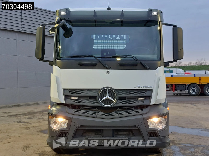 Mercedes-Benz Antos 1833 4X2 14 tons JOAB VL 14U Skiploader Automatic Full Air suspension Euro 6 - Absetzkipper: das Bild 5 Mercedes-Benz Antos 1833 4X2 14 tons JOAB VL 14U Skiploader Automatic Full Air suspension Euro 6 - Absetzkipper: das Bild 5