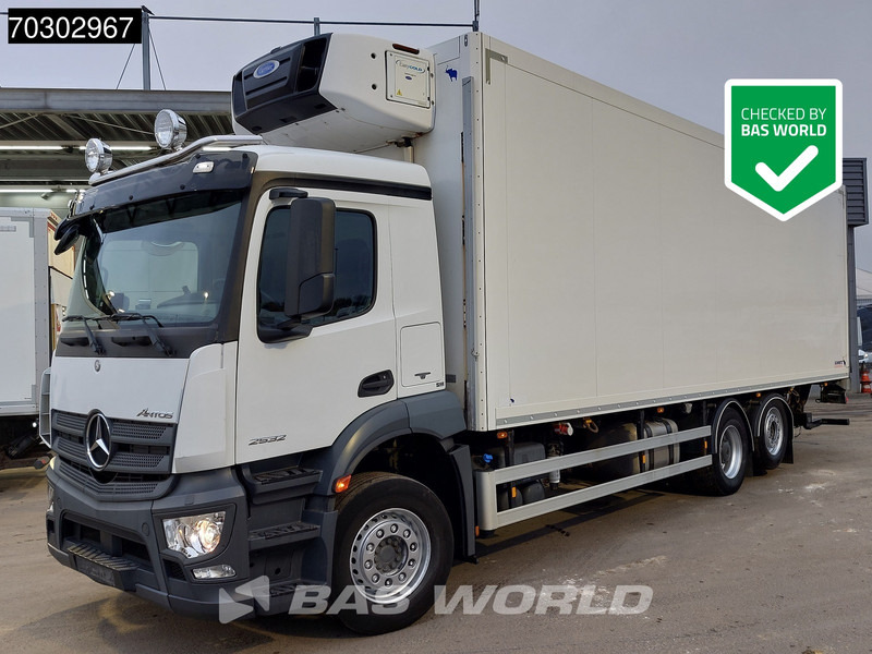 Mercedes-Benz Antos 2532 Antos 6X2 Carrier Supra 850 Nordic Automatic Euro 6 - Kühlkoffer LKW: das Bild 1 Mercedes-Benz Antos 2532 Antos 6X2 Carrier Supra 850 Nordic Automatic Euro 6 - Kühlkoffer LKW: das Bild 1