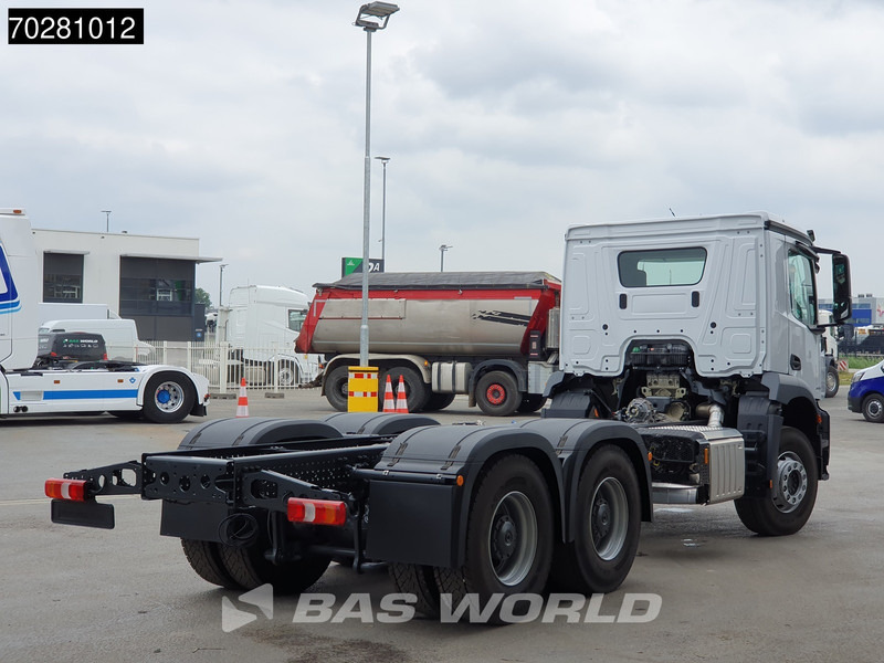 Mercedes-Benz Arocs 2636 6X4 NEW chassis Flange PTO Big-Axle Steelsuspension Euro 6 - Fahrgestell LKW: das Bild 5 Mercedes-Benz Arocs 2636 6X4 NEW chassis Flange PTO Big-Axle Steelsuspension Euro 6 - Fahrgestell LKW: das Bild 5