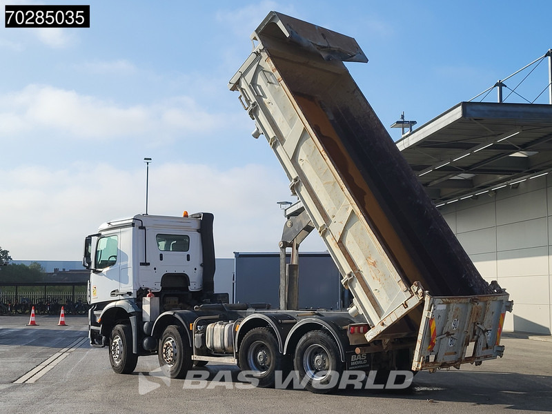 Mercedes-Benz Arocs 3240 8X4 12m3 2-side Tipper Steel Suspension Automatic Big-Axle Euro 6 - Kipper: das Bild 2 Mercedes-Benz Arocs 3240 8X4 12m3 2-side Tipper Steel Suspension Automatic Big-Axle Euro 6 - Kipper: das Bild 2