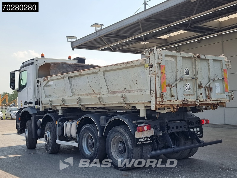 Mercedes-Benz Arocs 3240 8X4 12m3 3-Side Tipper Automatic Euro 6 - Kipper: das Bild 2 Mercedes-Benz Arocs 3240 8X4 12m3 3-Side Tipper Automatic Euro 6 - Kipper: das Bild 2