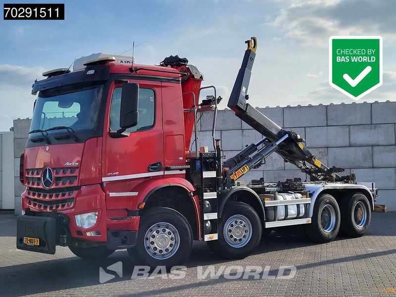 Mercedes-Benz Arocs 4145 8X4 NL-Truck HMF RCL 5300 Crane Hyva 26-51-S Hooklift Steelsuspension Big-Axle Automatic Euro 6 - Abrollkipper, Autokran: das Bild 1 Mercedes-Benz Arocs 4145 8X4 NL-Truck HMF RCL 5300 Crane Hyva 26-51-S Hooklift Steelsuspension Big-Axle Automatic Euro 6 - Abrollkipper, Autokran: das Bild 1